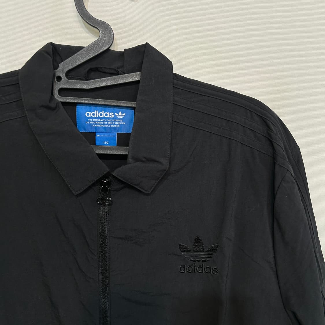 아디다스 유로파 올블랙 코치자켓 110 남성 상품이미지3