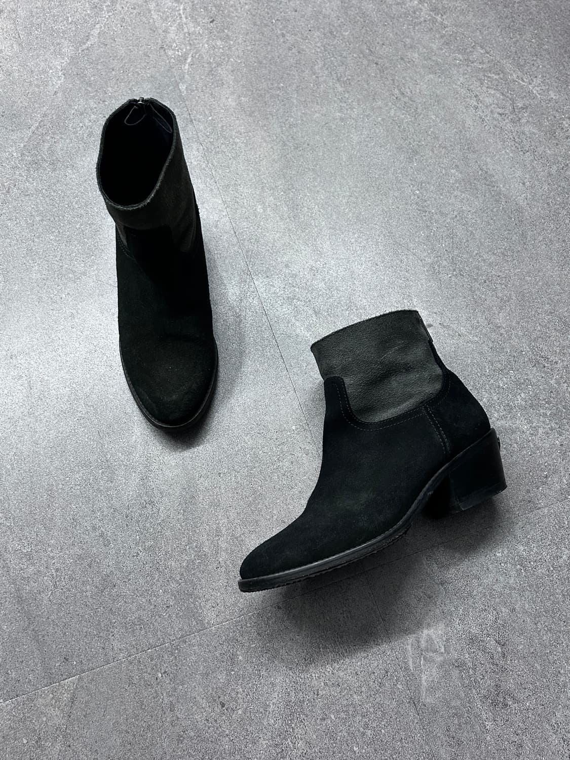 쟈딕앤볼테르 스웨이드 백 지퍼 부츠 상품이미지1