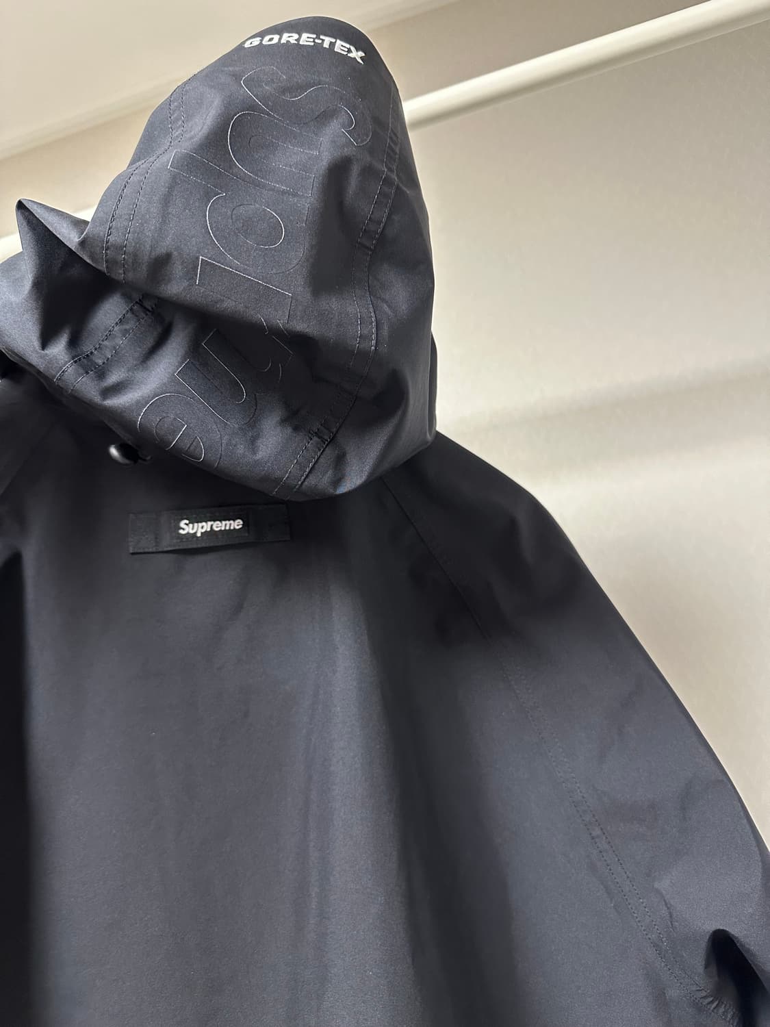 슈프림 고어텍스 쉘 자켓 25fw XL(105-110) 상품이미지4