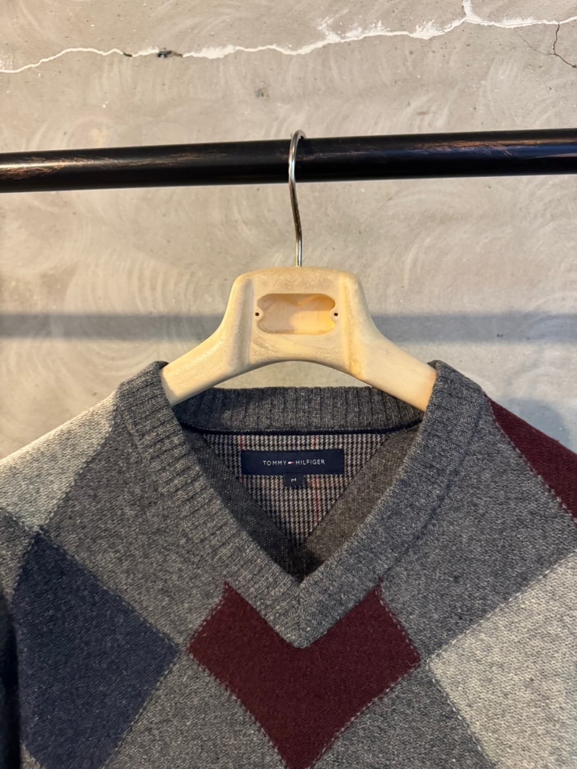 타미힐피거 램스울 아가일 니트 100 상품이미지2