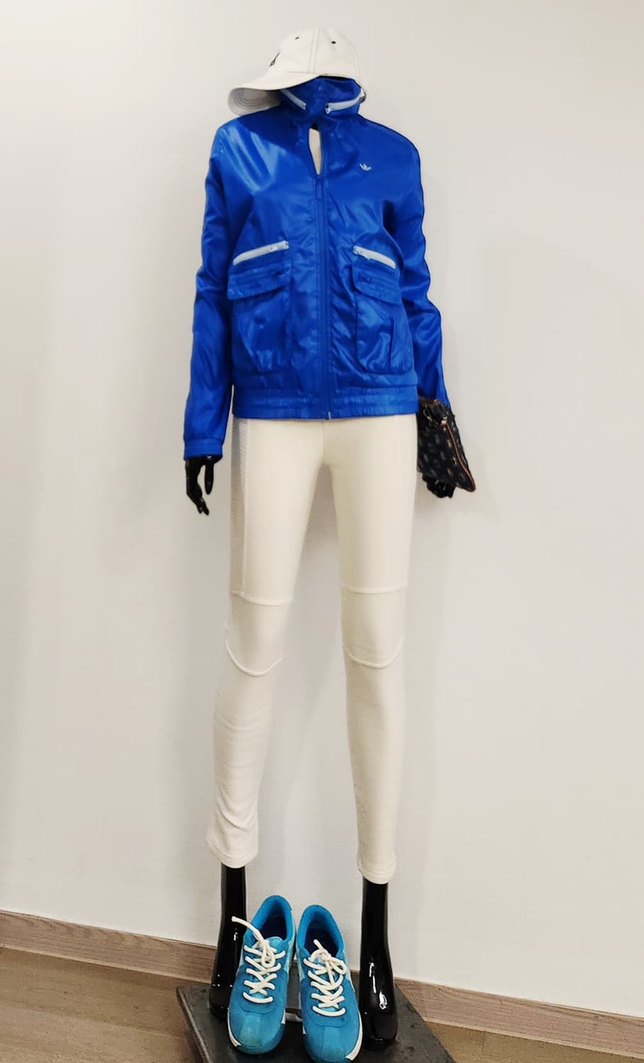 아디다스 바람막이  상품이미지2