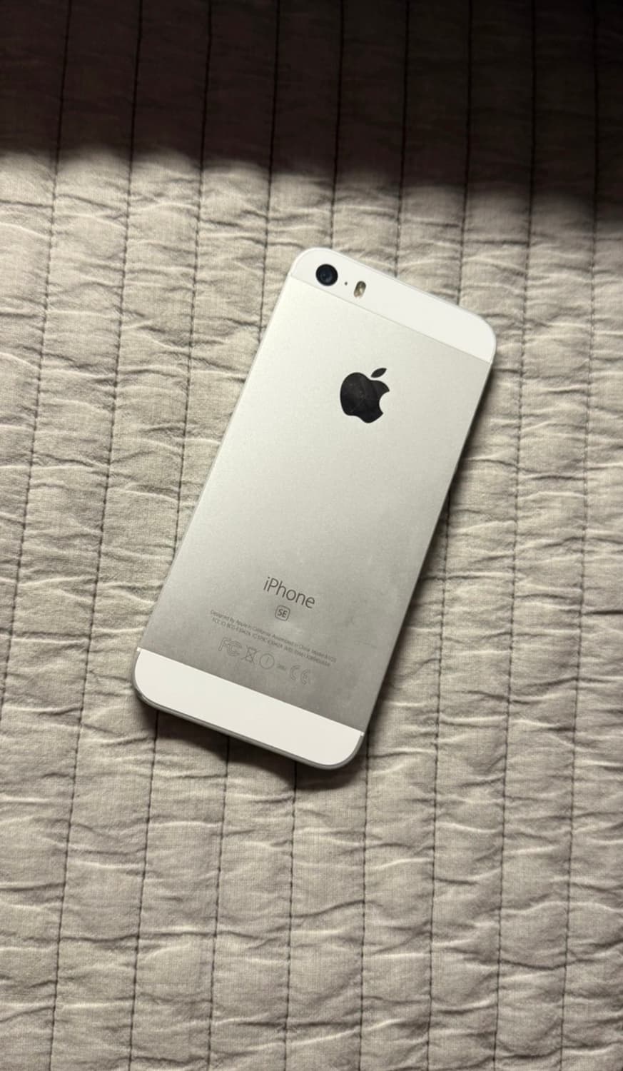 아이폰 se 128 상품이미지2