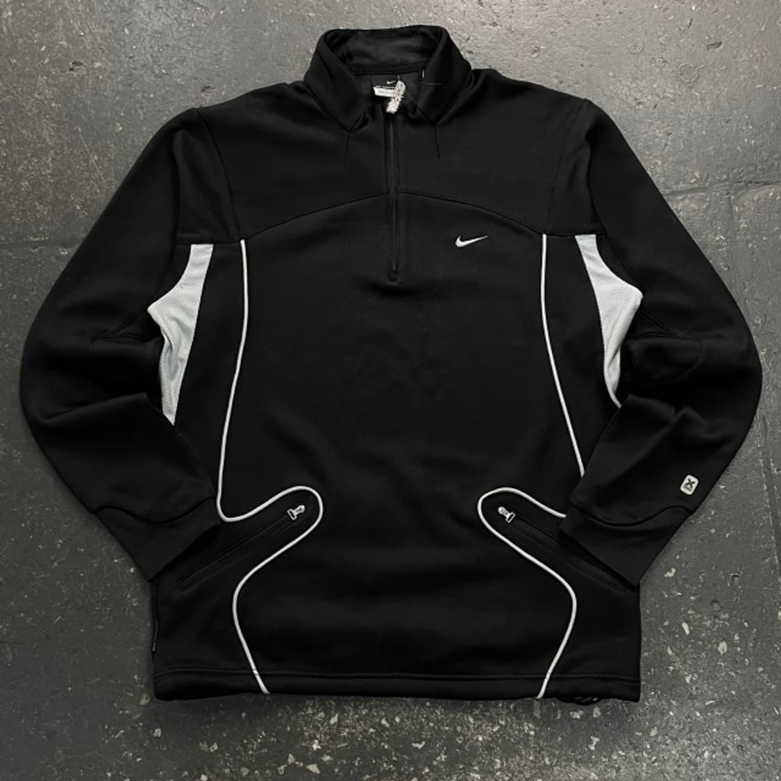 105 나이키 풀오버 롱슬리브  상품이미지1