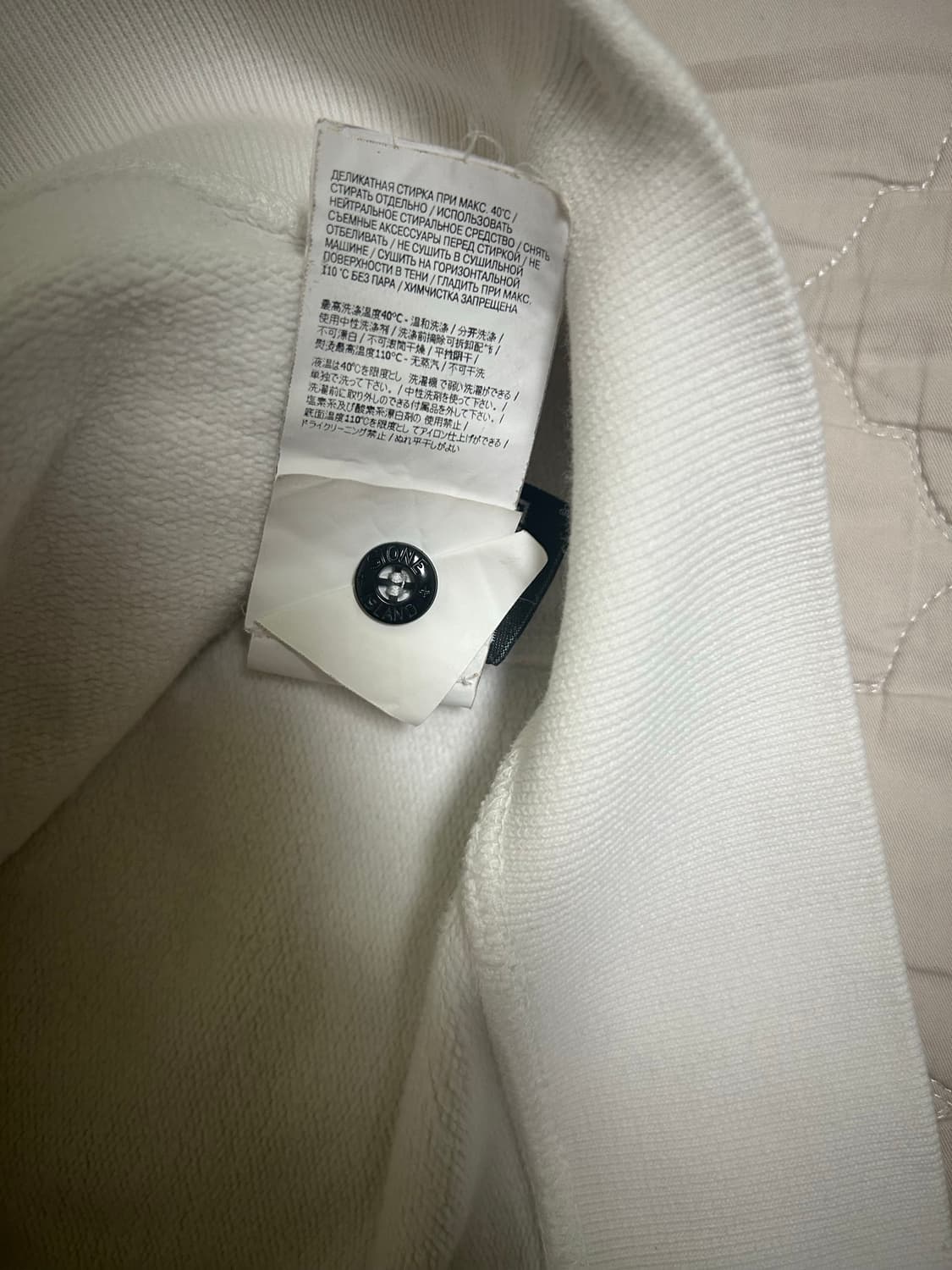 스톤아일랜드 크루넥 스웨트셔츠 화이트 m 상품이미지5