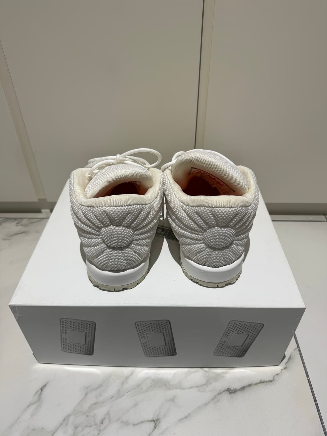 PDF 화이트 매쉬 스니커즈 43 상품이미지4