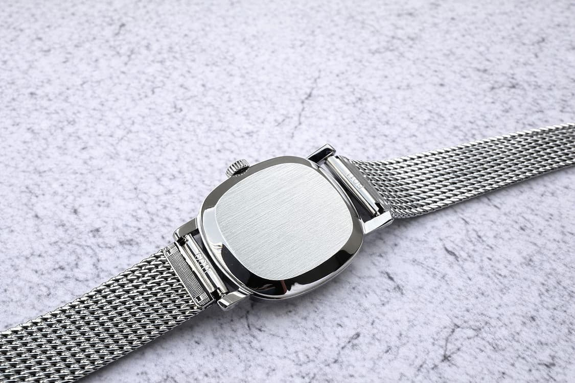 정품 오메가 드빌 엘립스 이청아 시계 신품 민트급 상품이미지5