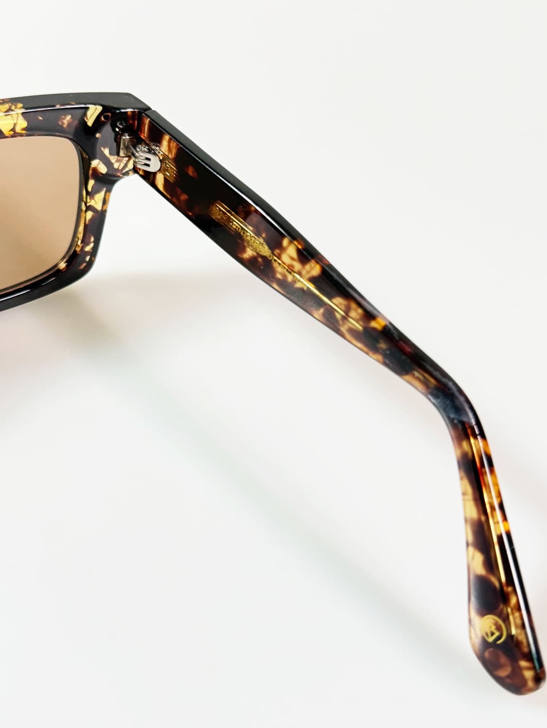 CANAAN 토터스쉘 볼드 스퀘어 빈티지 틴트 선글라스 상품이미지6