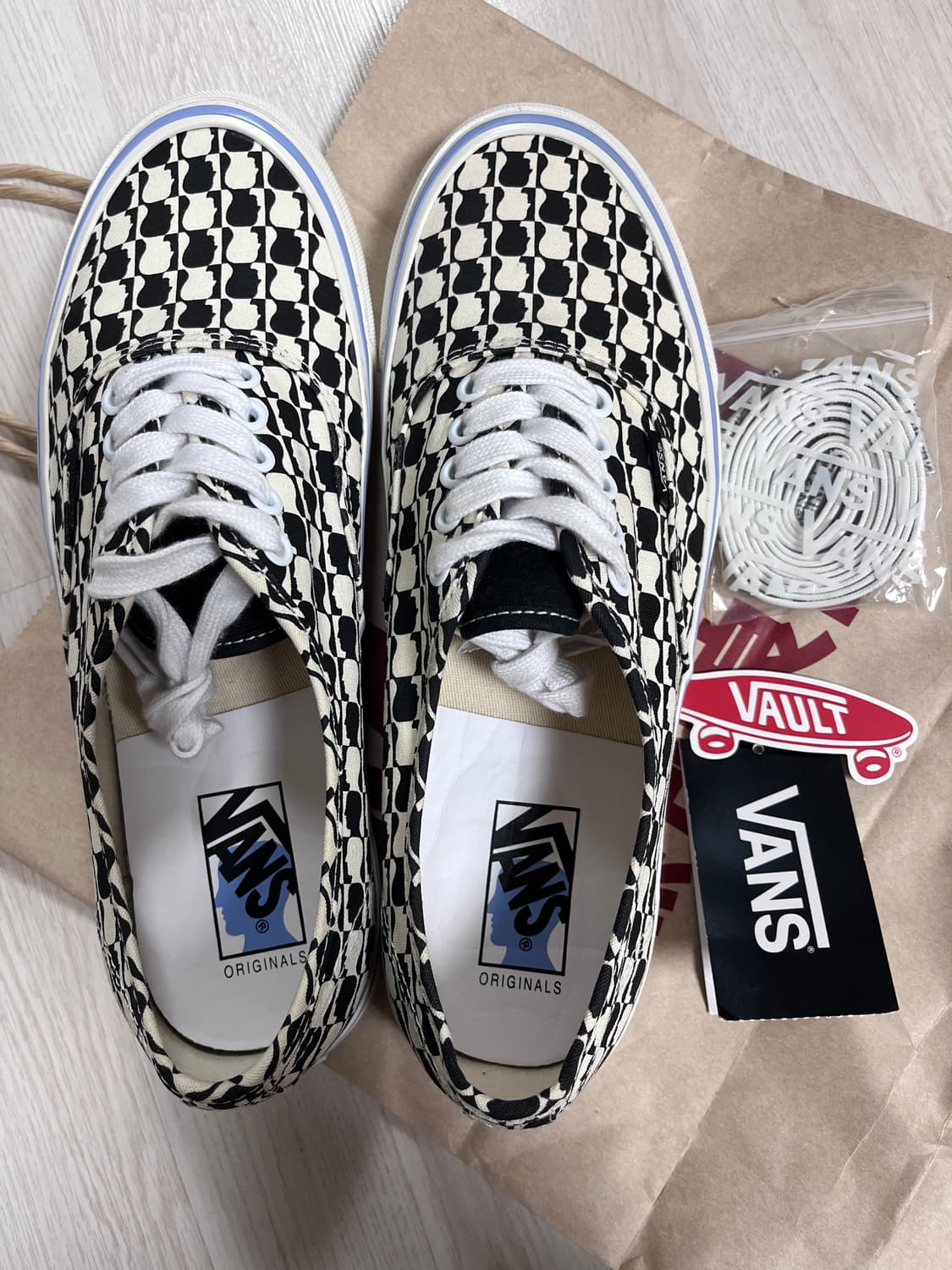 [280] 반스 브레인데드 og 볼트 어센틱 LX 상품이미지1