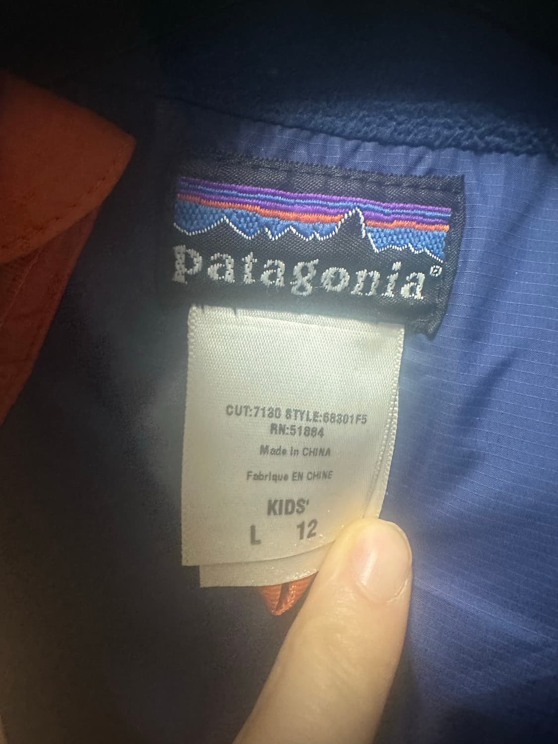 파타고니아 구스다운  패딩 키즈 12세  (여성 55가능) 상품이미지6