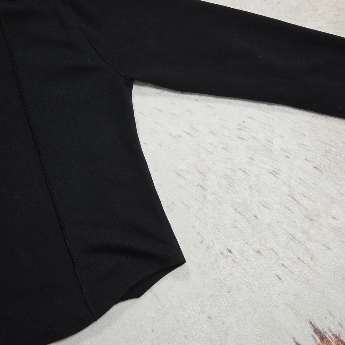 블랙 버튼 절개 라인 슬림핏 걸스 후드티 상품이미지3