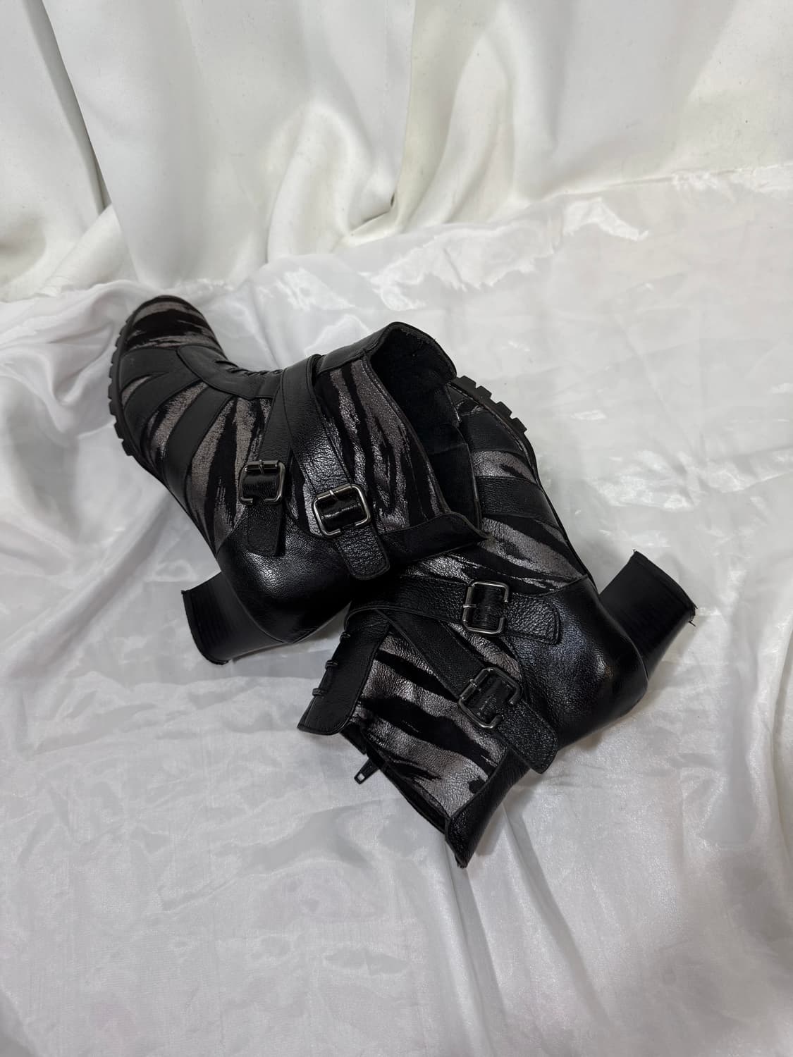 zebra buckle boots 상품이미지5