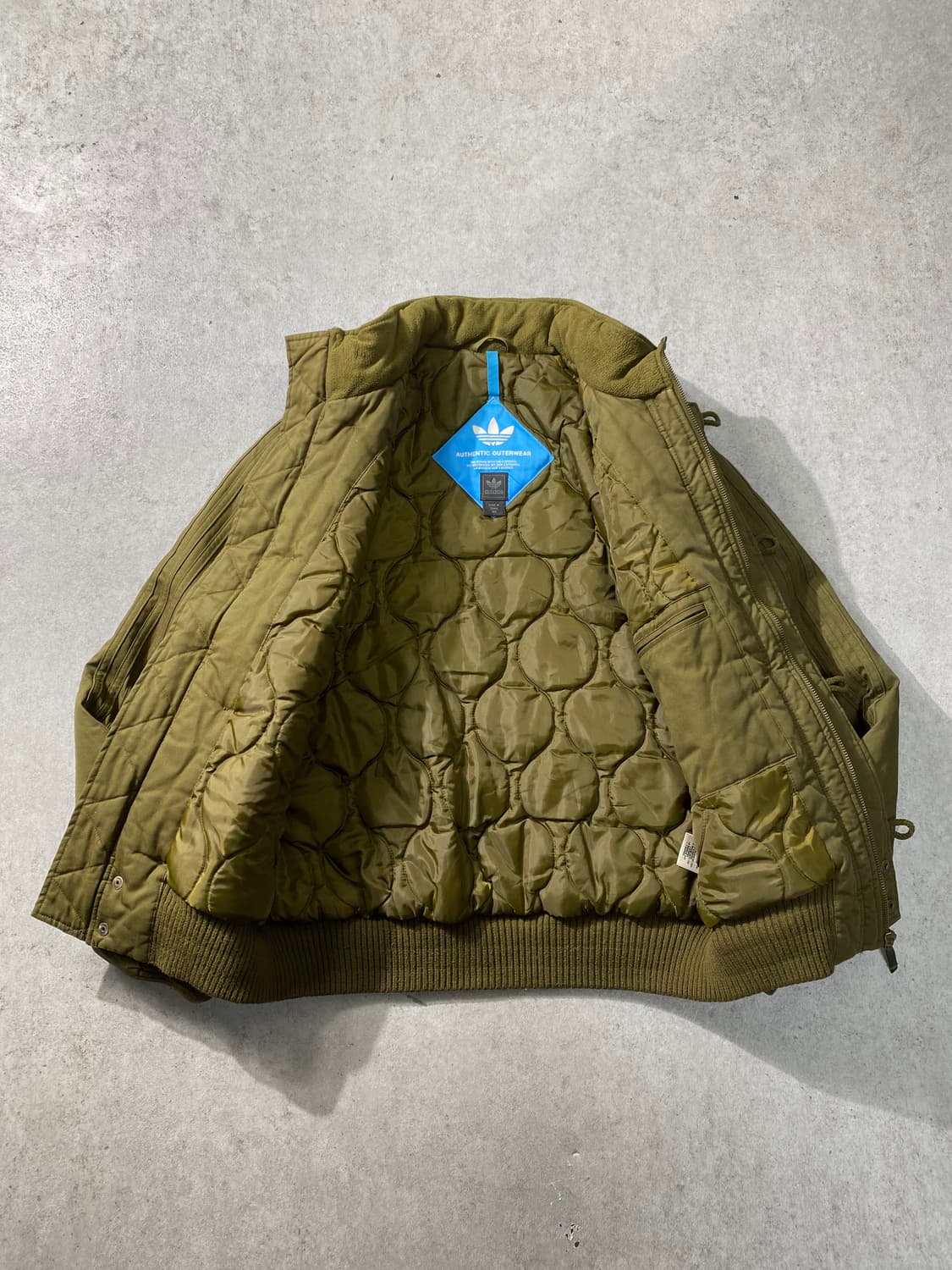 [XL] Adidas 아디다스 퀼팅라이닝 카키 봄버자켓 상품이미지5