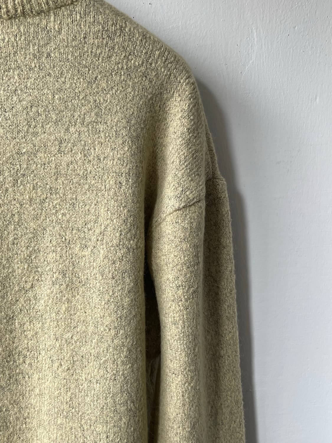 라벨아카이브 v- nack sweater 새상품 상품이미지9