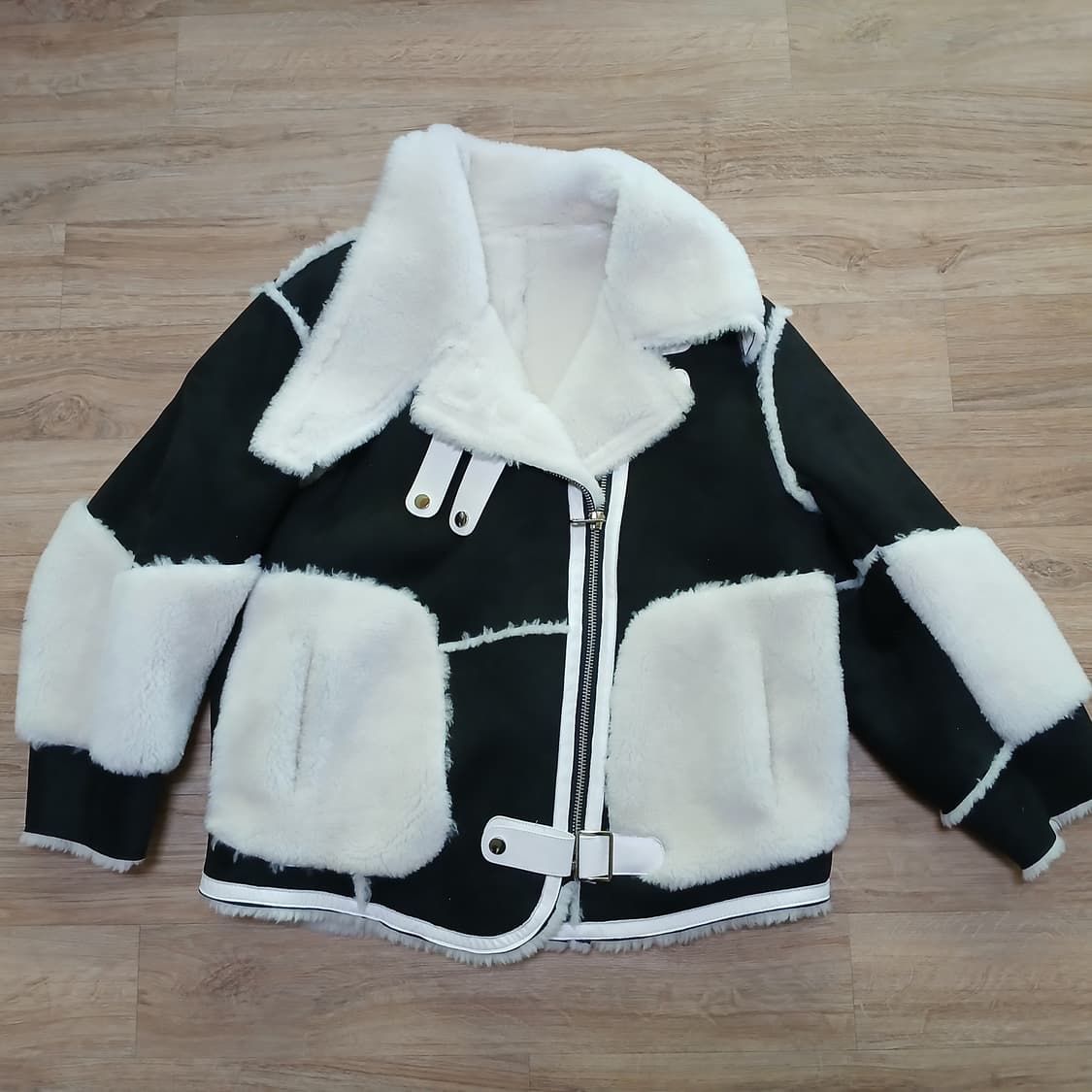 여성 블랙 스웨이드 양털 무스탕 점퍼 패딩 자켓 하프 상품이미지7