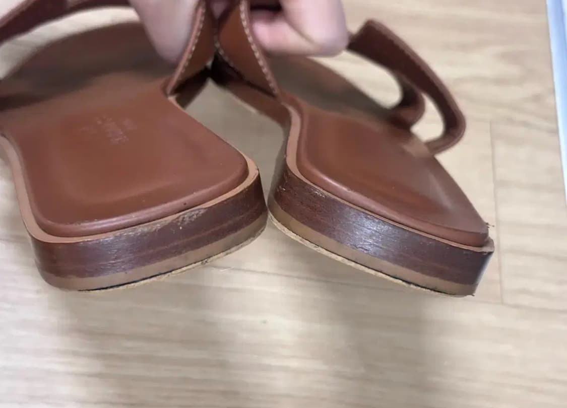 에르메스 오란 슬리퍼 골드 35.5(225) 상품이미지3