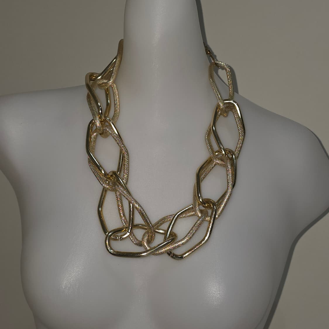 빈티지)보헤미안 앤틱 라지 y2k 자라h&m깔 볼드 커브체인 골드 목걸이 상품이미지2