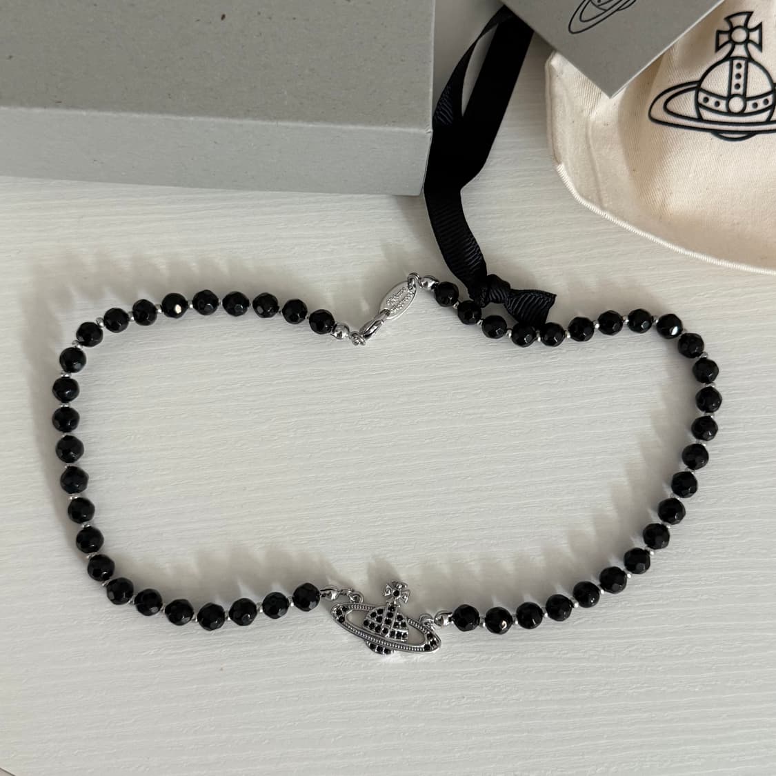 비비안웨스트우드 블랙펄 초커 목걸이 상품이미지2