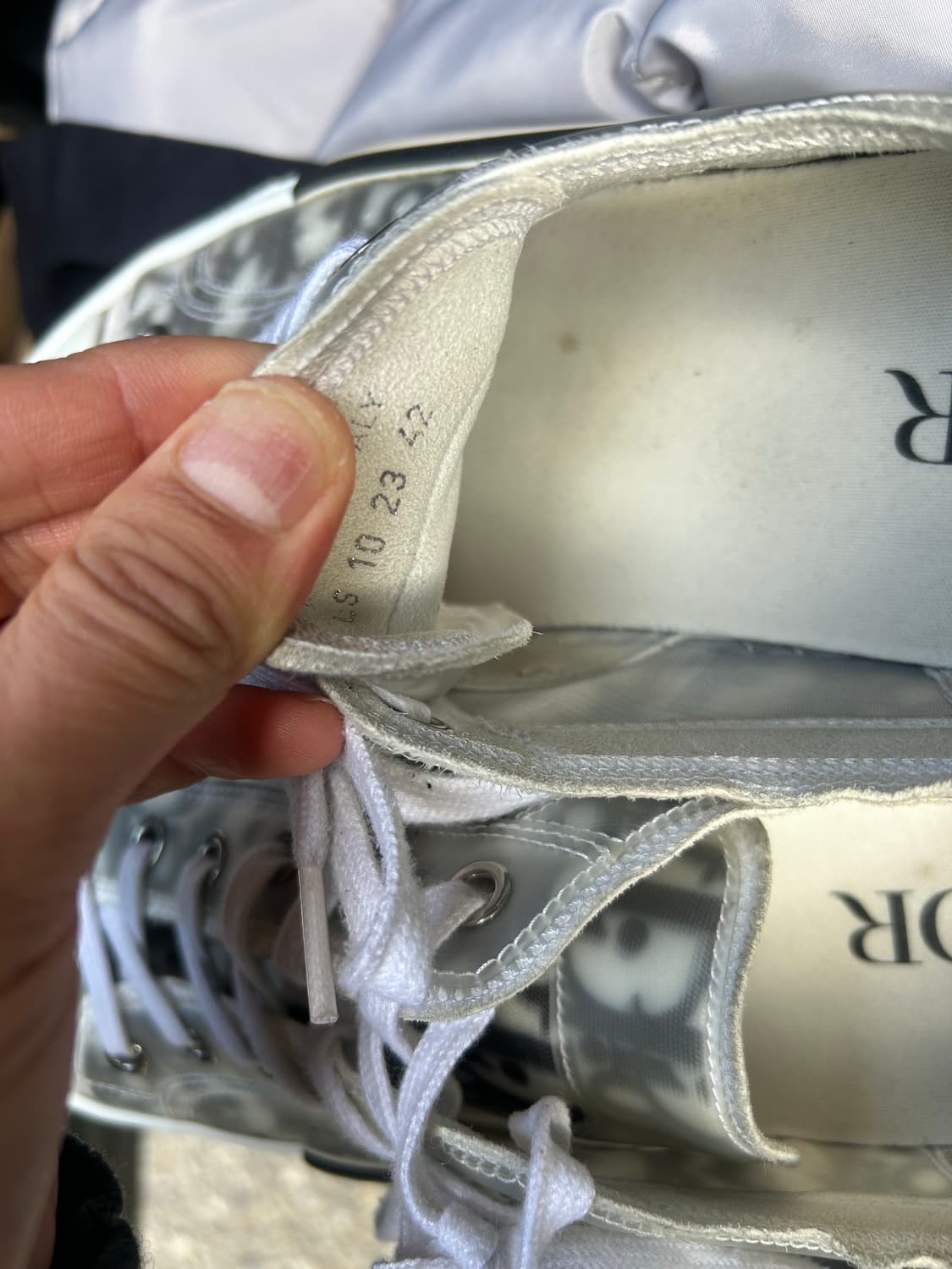 디올스니커즈 상품이미지4