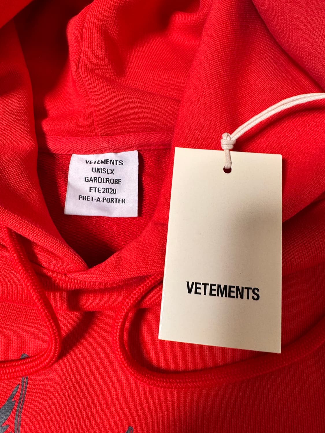 베트멍 20aw 후드 레드 상품이미지2