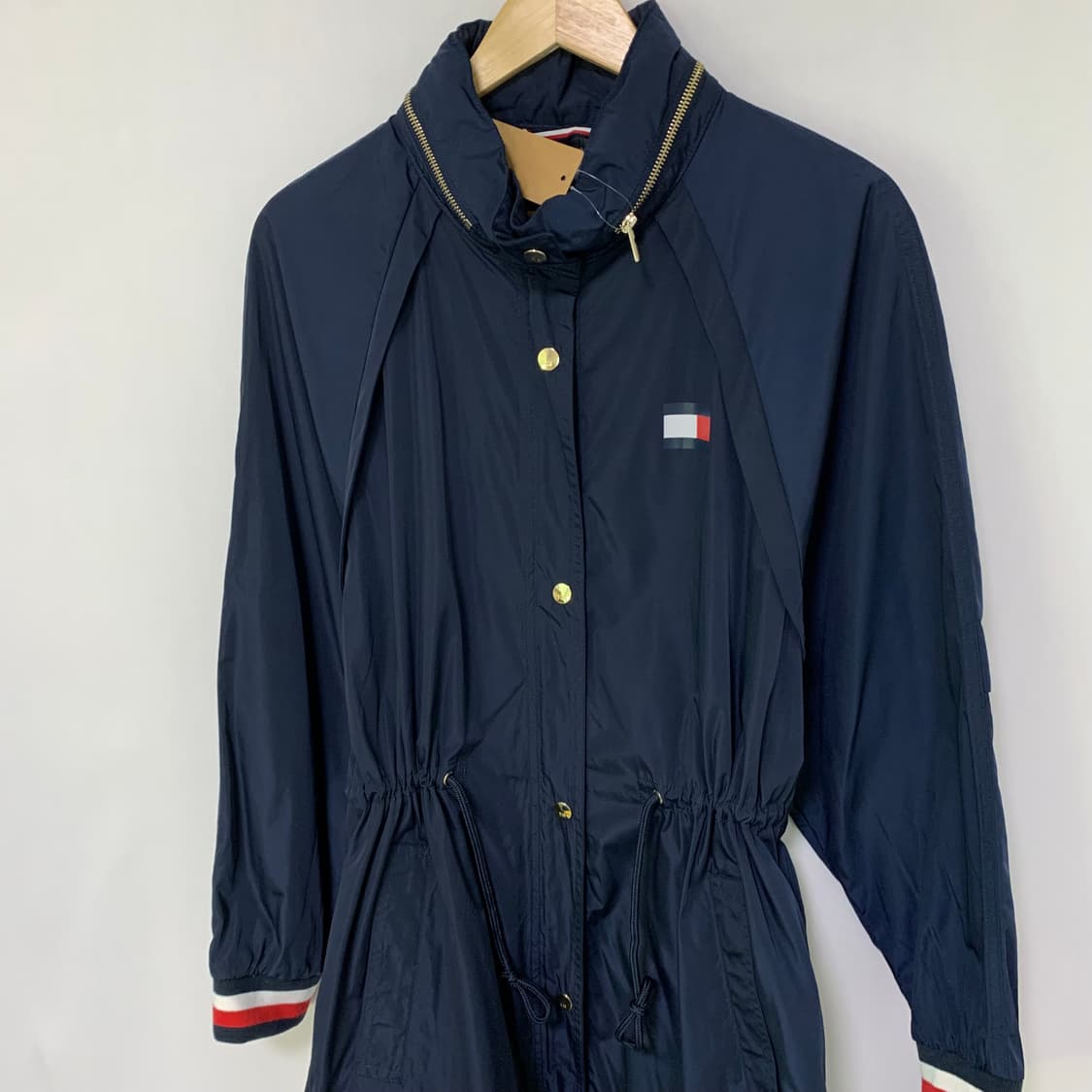 타미힐피거 네이비 지퍼넥 금장 여성 바람막이 슬림 코트 점퍼 상품이미지6