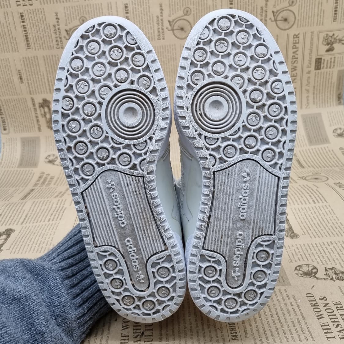 아디다스 포럼 로우 스니커즈240 상품이미지3