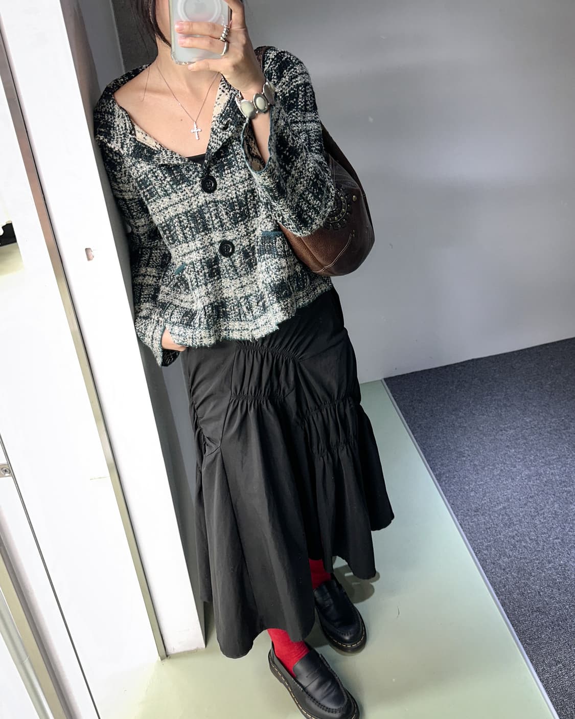 black shirring point long skirt 상품이미지4
