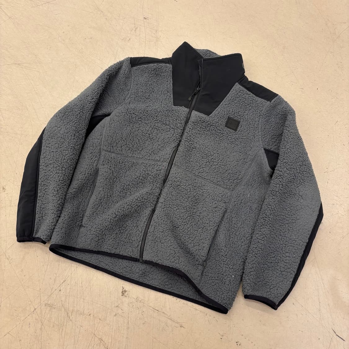 언더아머 컬러블럭 플리스 집업 상품이미지1