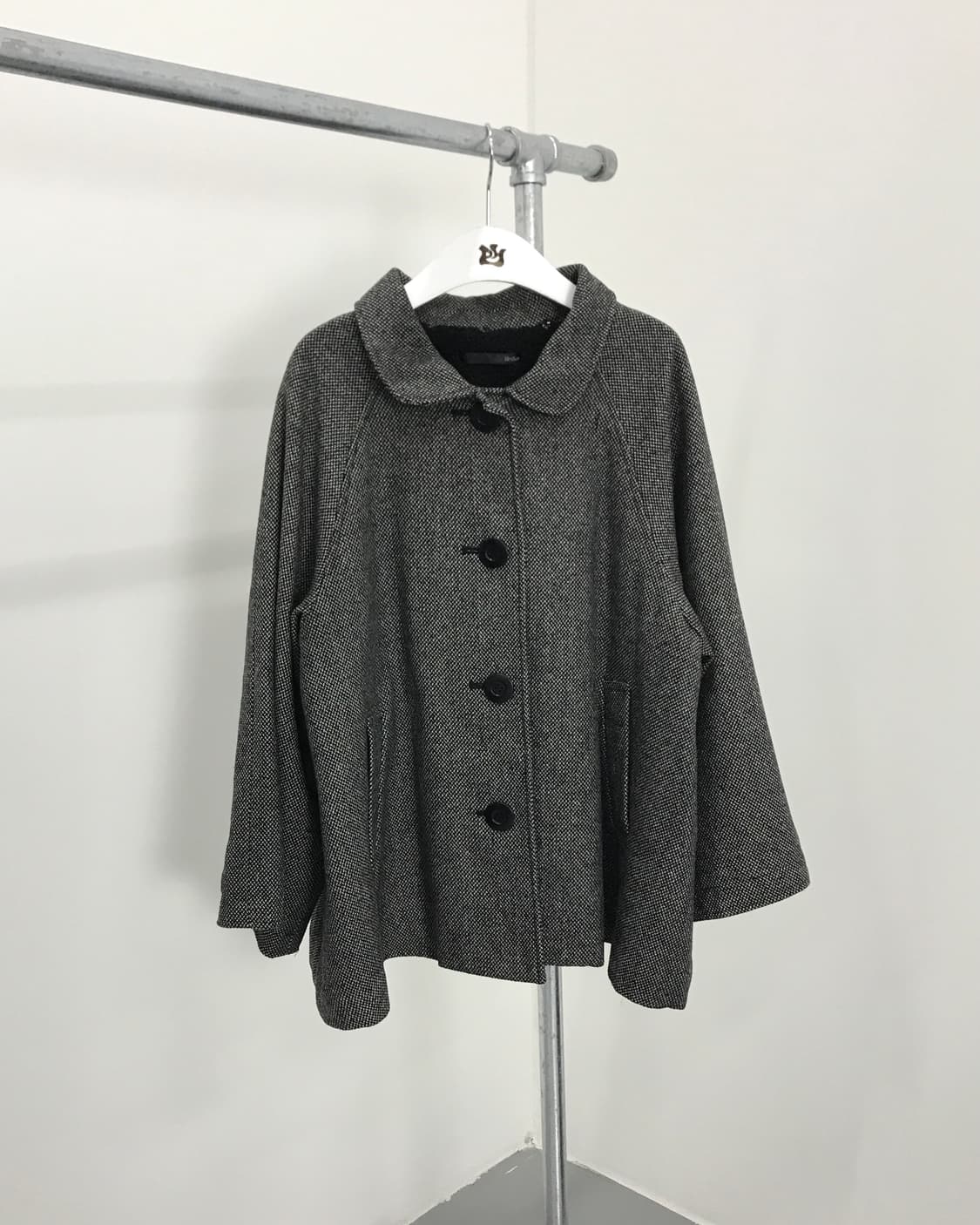 Heather Herringbone Short Coat 상품이미지4