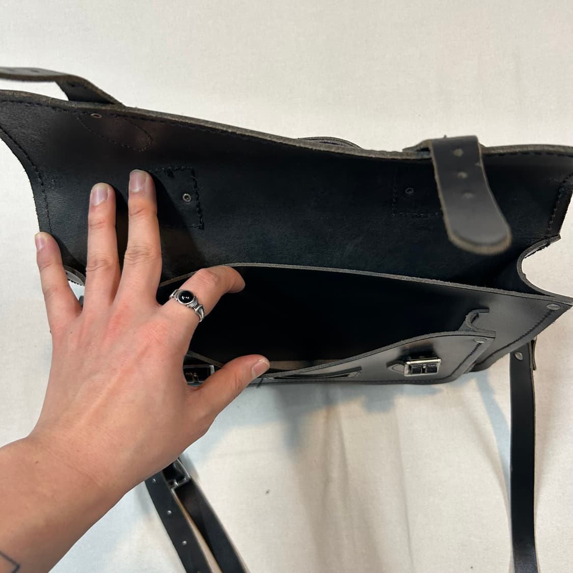 자첼 Zatchels 영국 핸드메이드 가죽 사첼백 숄더백 상품이미지4