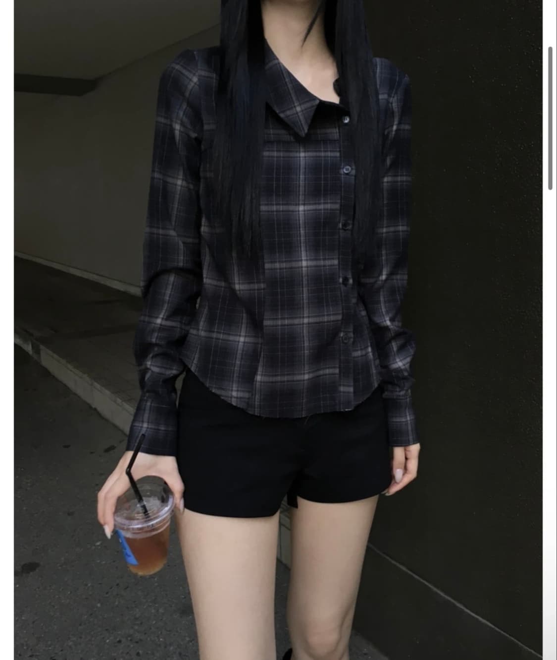 이네기 Offset Button Check Shirt (navy) 상품이미지3