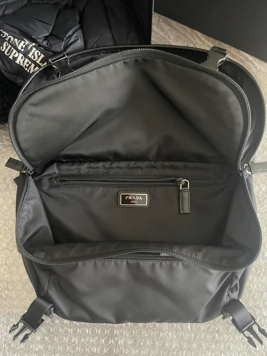 [2VH994] 프라다 리나일론 바이커백 미듐 상품이미지3