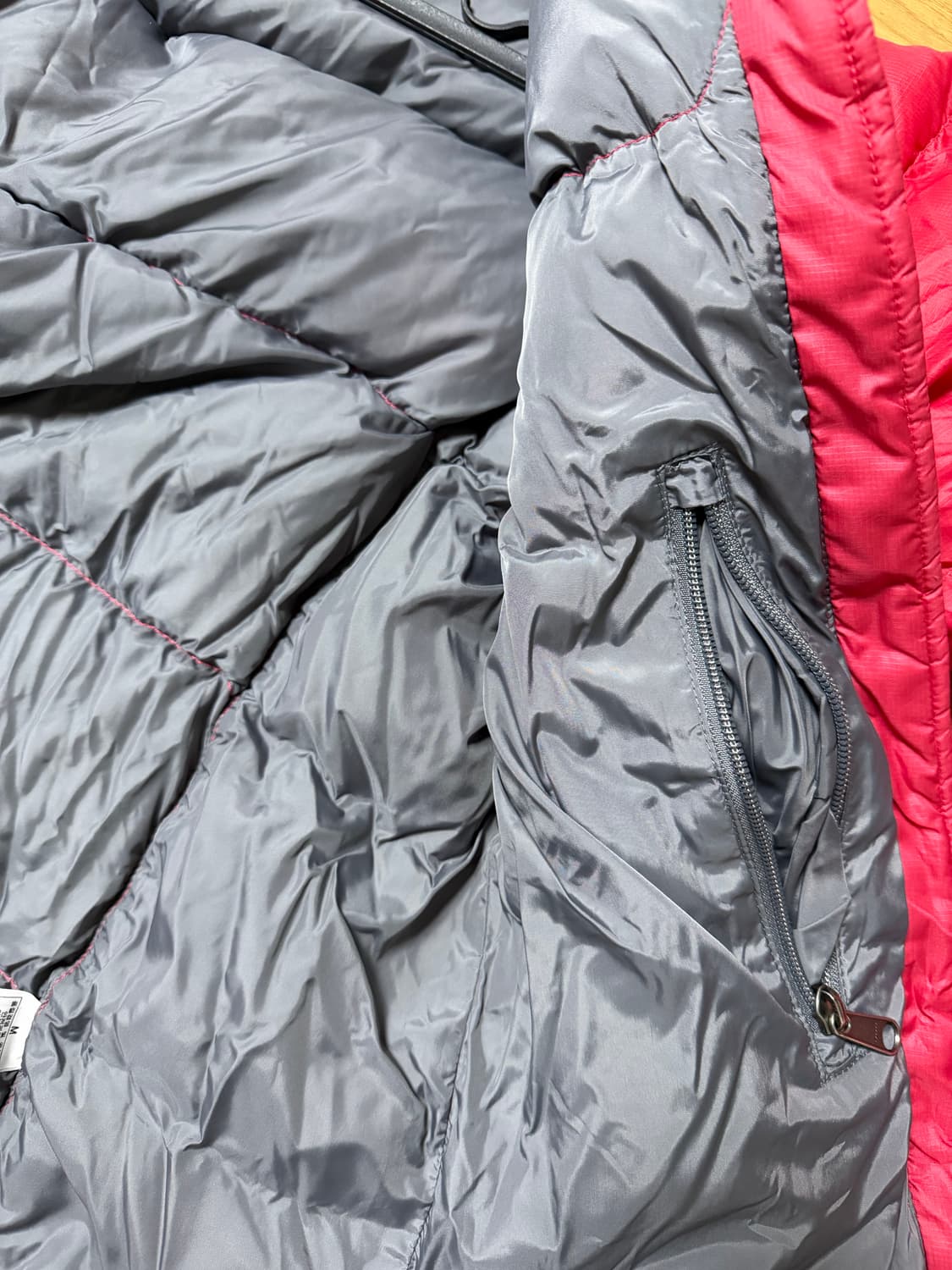 노스페이스 700 패딩 레드 85 상품이미지7