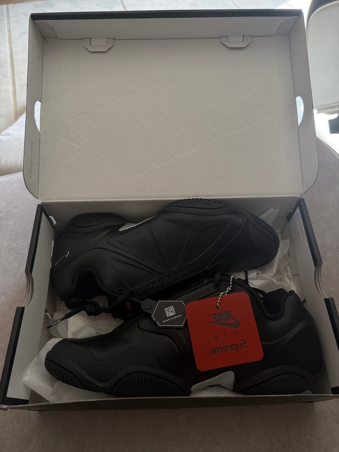 나이키 슈프림 코트포짓 블랙 상품이미지1