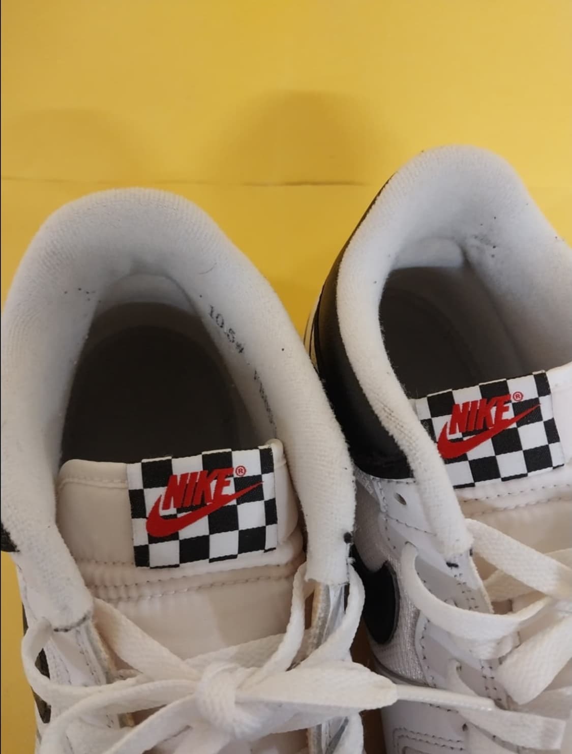 남성 나이키 맥 어택 QS SP 블랙앤화이트 운동화 (285) 상품이미지5