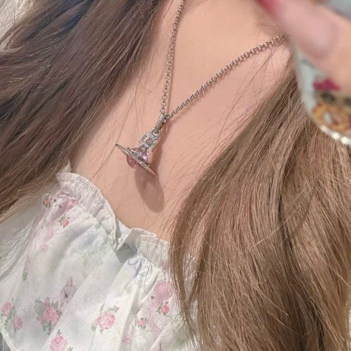 비비안웨스트우드 핑크 orb 목걸이 상품이미지9