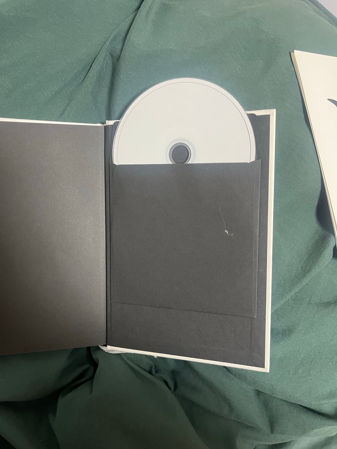 기리보이 소설쓰고 자빠졌네 CD (풀구성) 상품이미지3