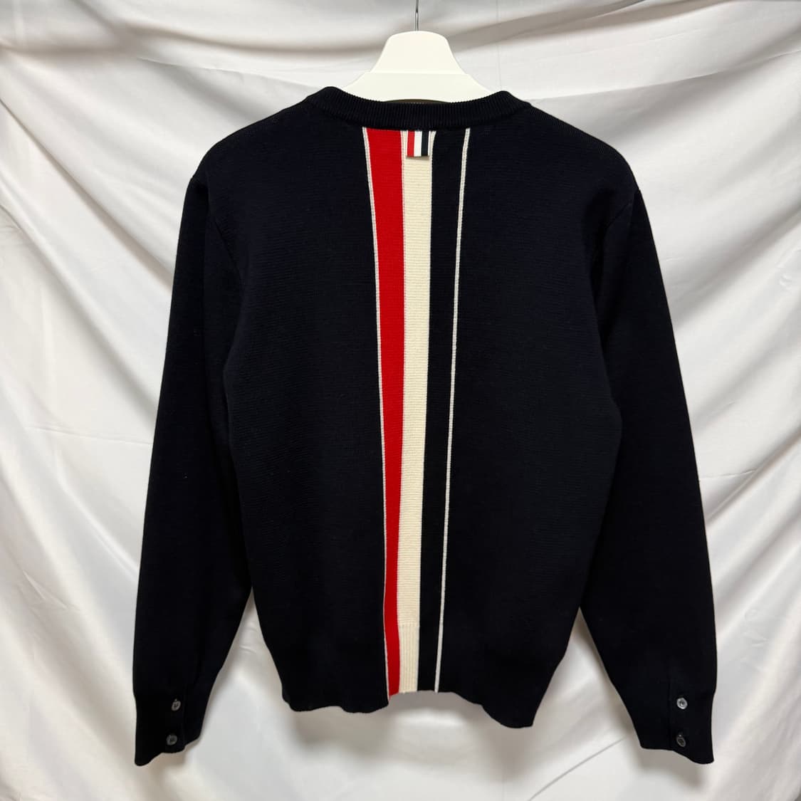 [S+급/3] 톰브라운 밀라노스티치 백삼선 니트 백화점판 상품이미지1