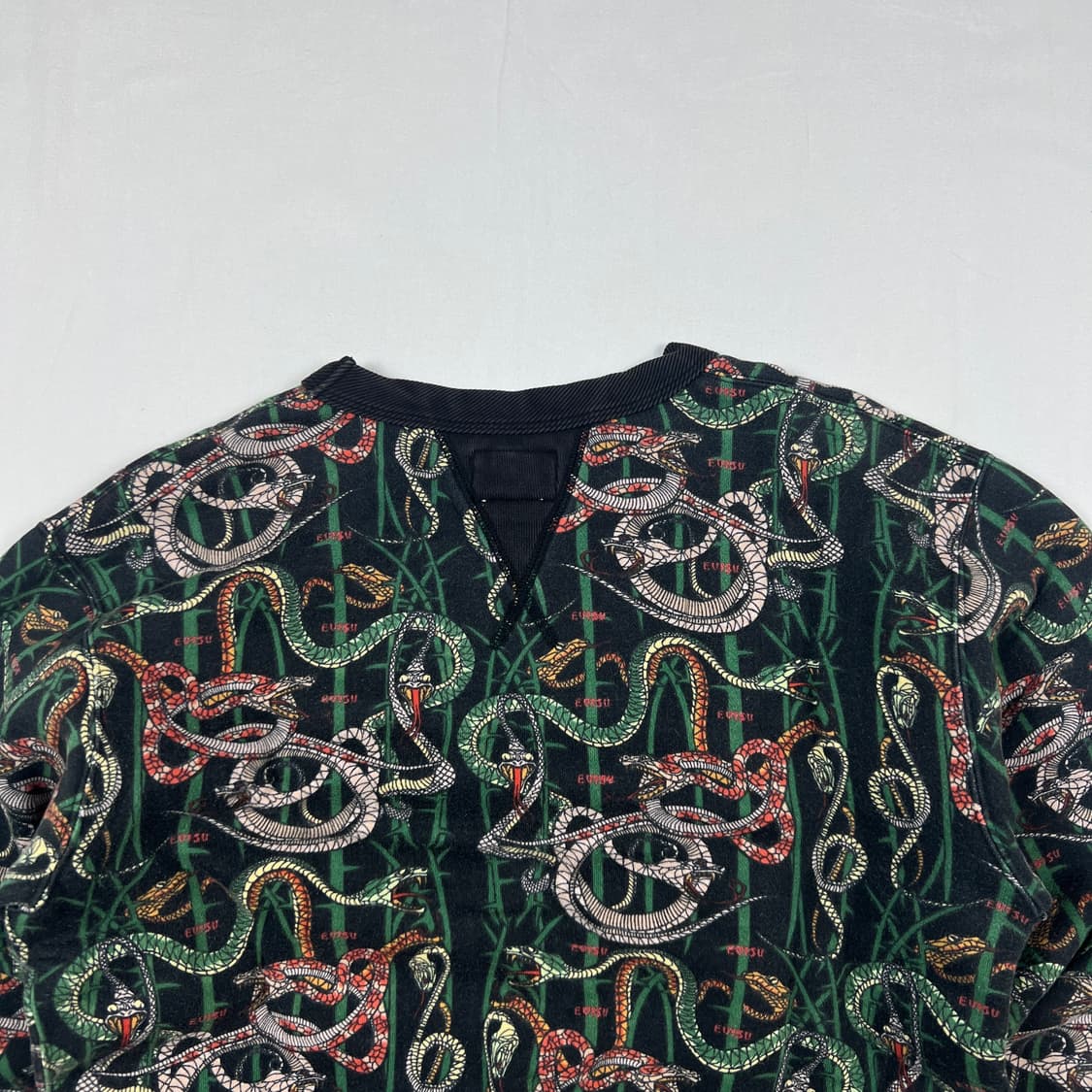 90‘s 에비수 Evisu 스네이크 뱀 풀프린트 맨투맨 상품이미지6