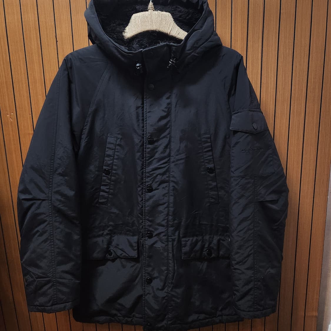 칼하트 블랙 후드 패딩 야상 자켓 상품이미지1