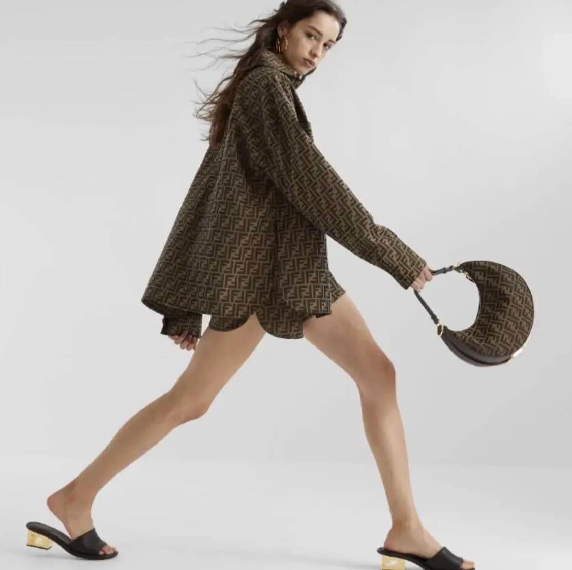 [미개봉 새상품] 펜디 FF로고 시그니처 반바지 38사이즈 상품이미지6