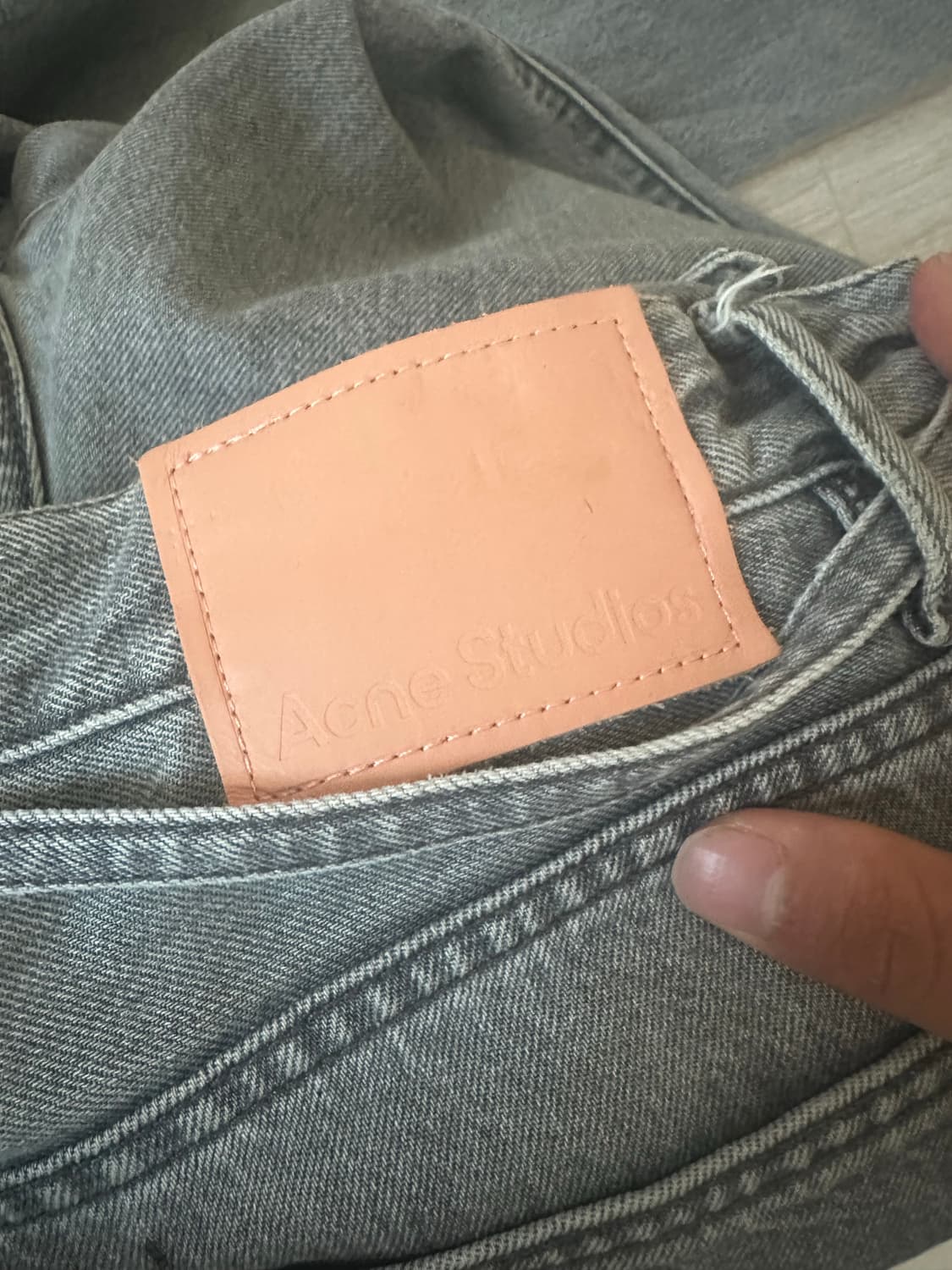 Acne studio 데님 판매합니다 상품이미지3
