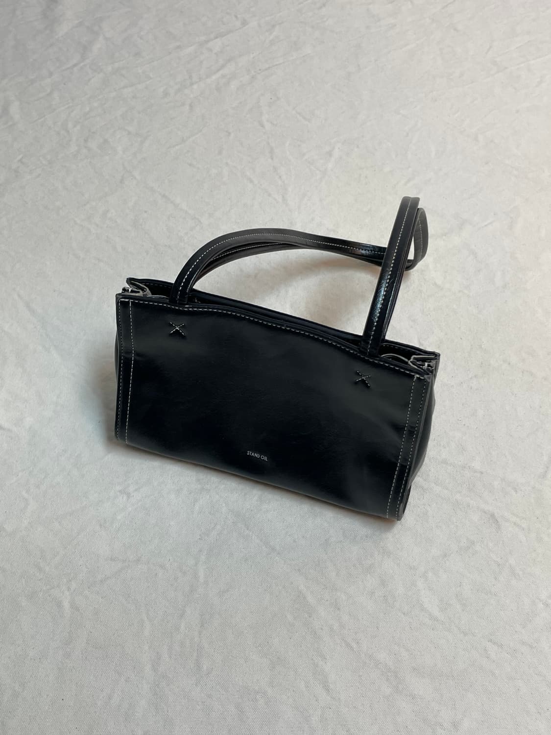 스탠드오일 레더 백 상품이미지1