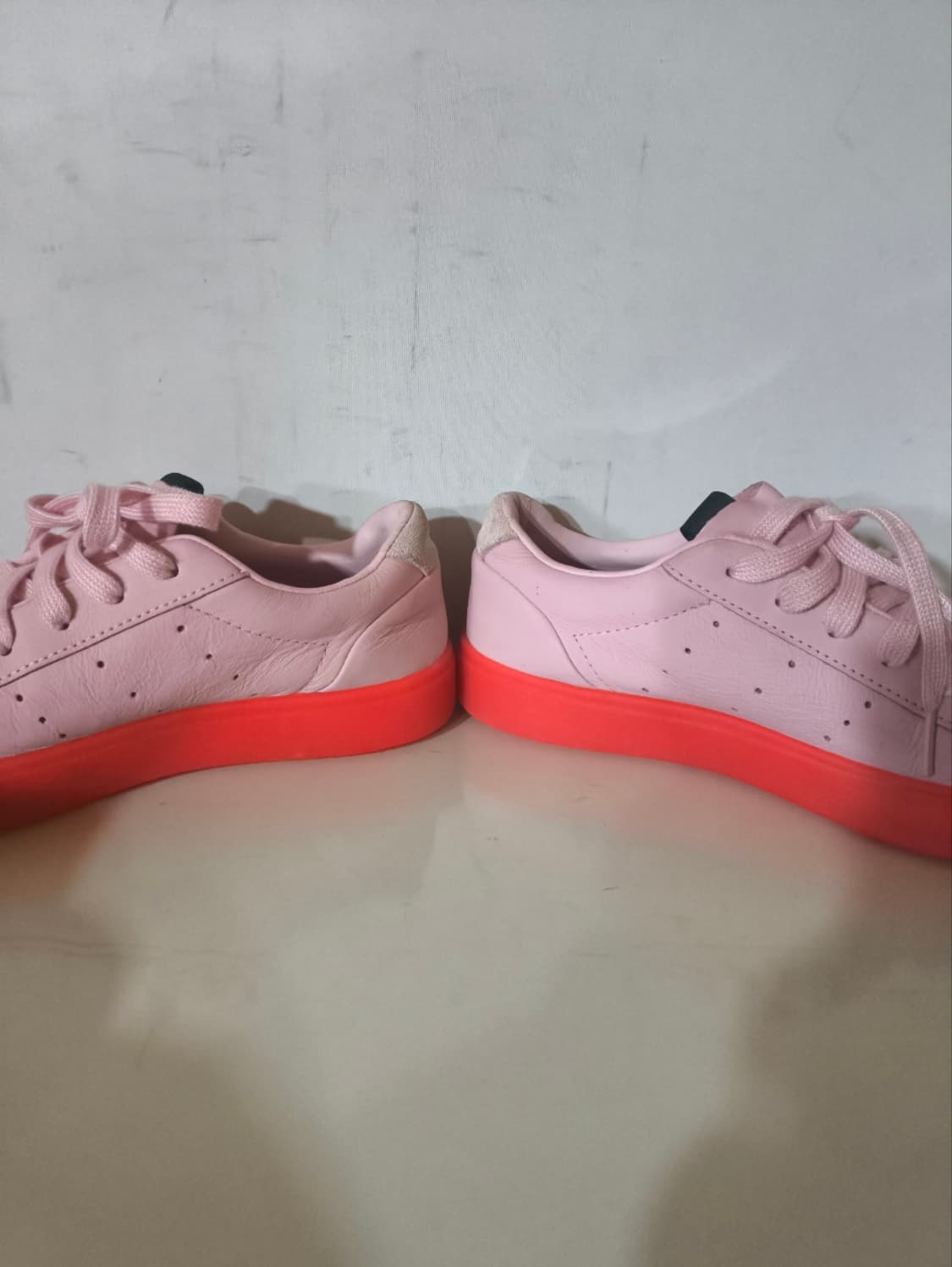 220mm 아디다스 슬릭 디바 레드 켄달제너 스니커즈 상품이미지7