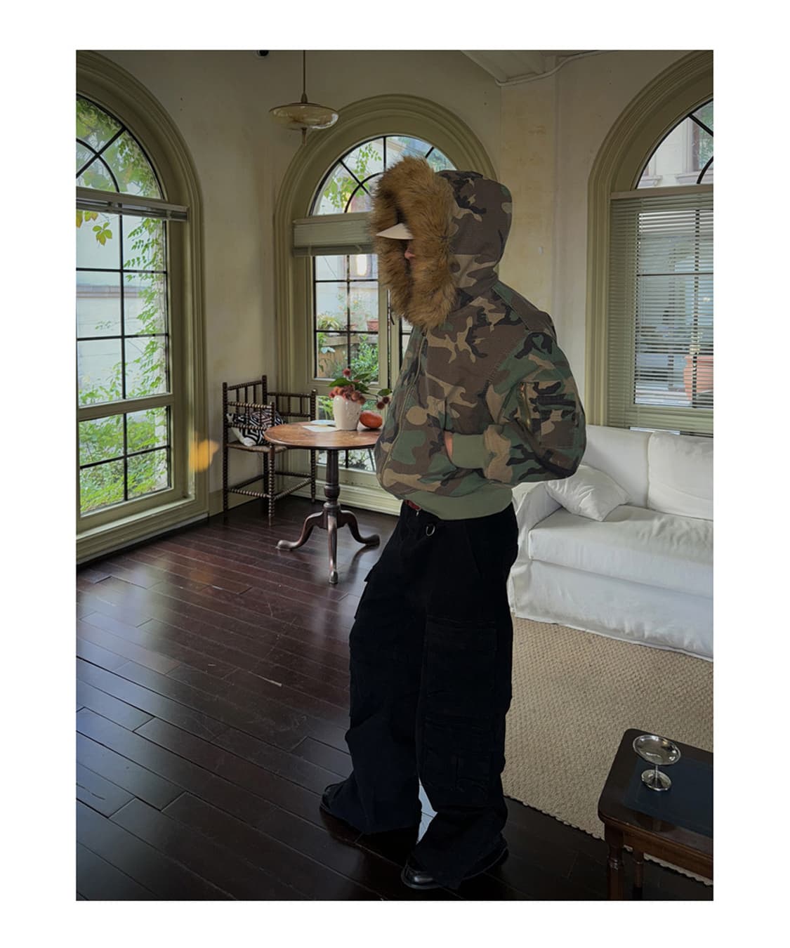 비엑세스 Double-Sided Hooded Bomber Jacket 상품이미지1