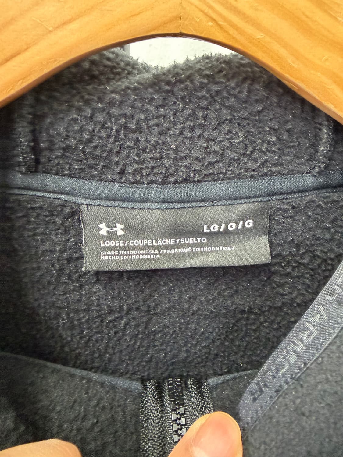 정품) 언더아머 블랙 플리스 자켓 L 상품이미지5