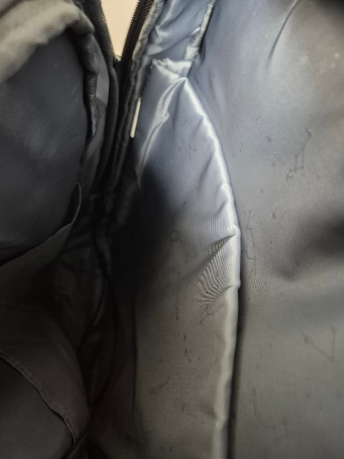 네셔널지오그래픽 정품 가방 판매합니다 상품이미지2