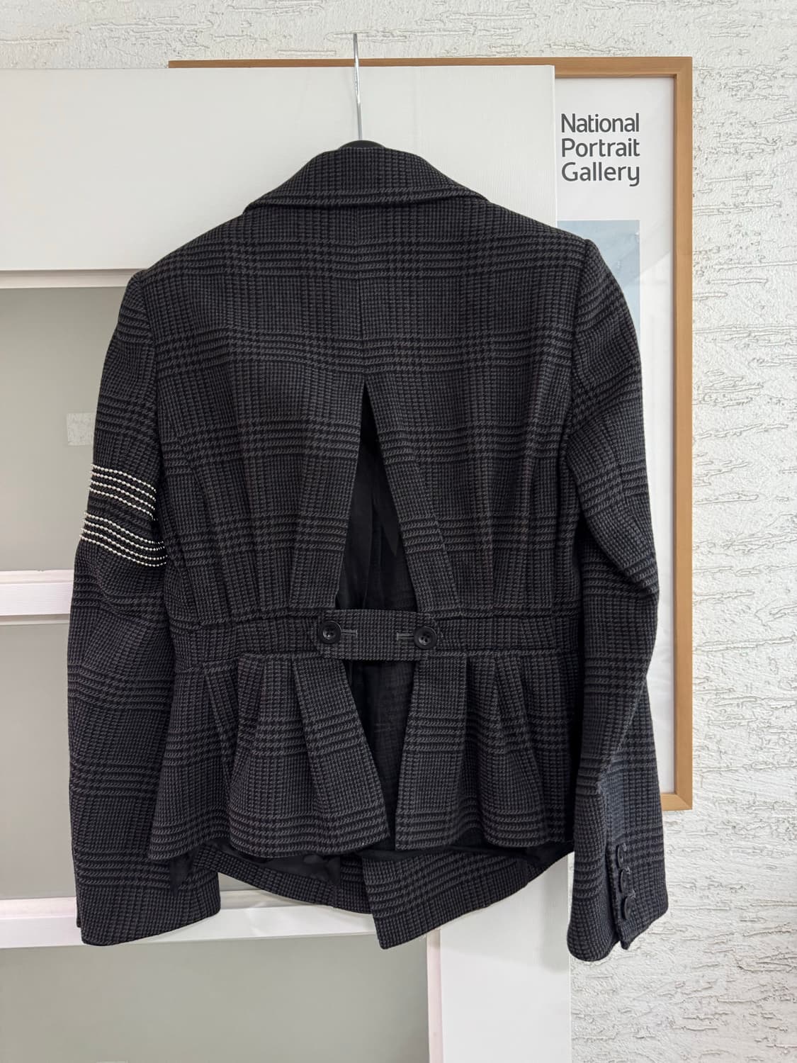 [10 꼬르소 꼬모] 체크 더블 브레스트 자켓 상품이미지5