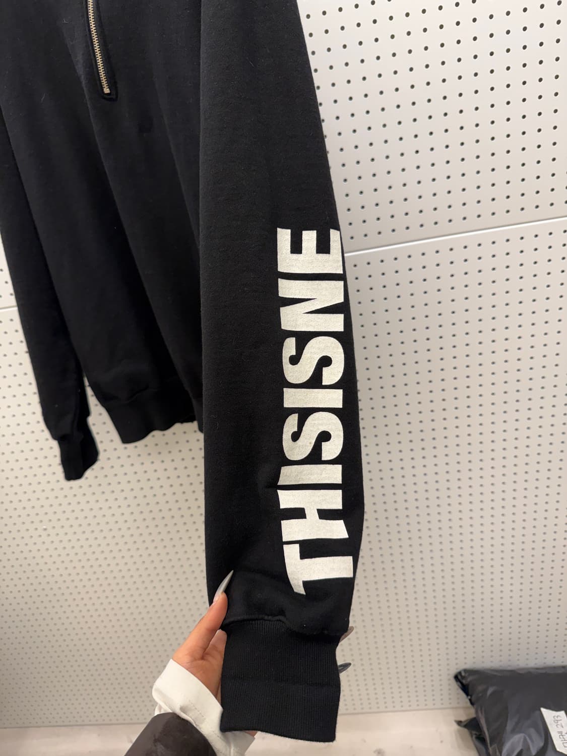 디스이즈네버댓 하프집업 맨투맨 U978 상품이미지4