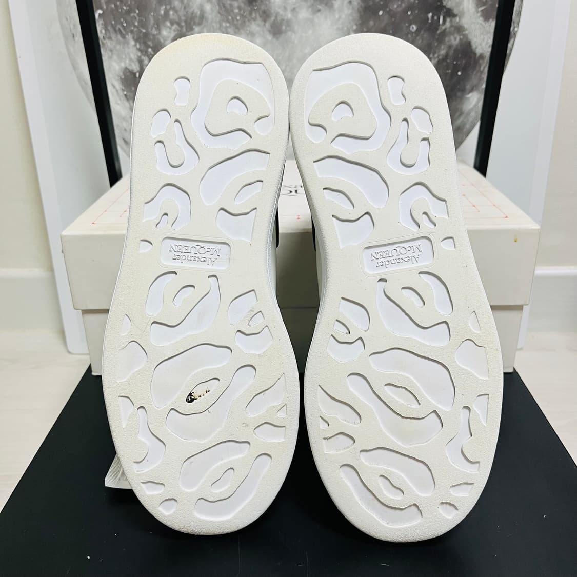 정품 39.5) 알렉산더 맥퀸 오버솔 스니커즈 255~260 상품이미지5