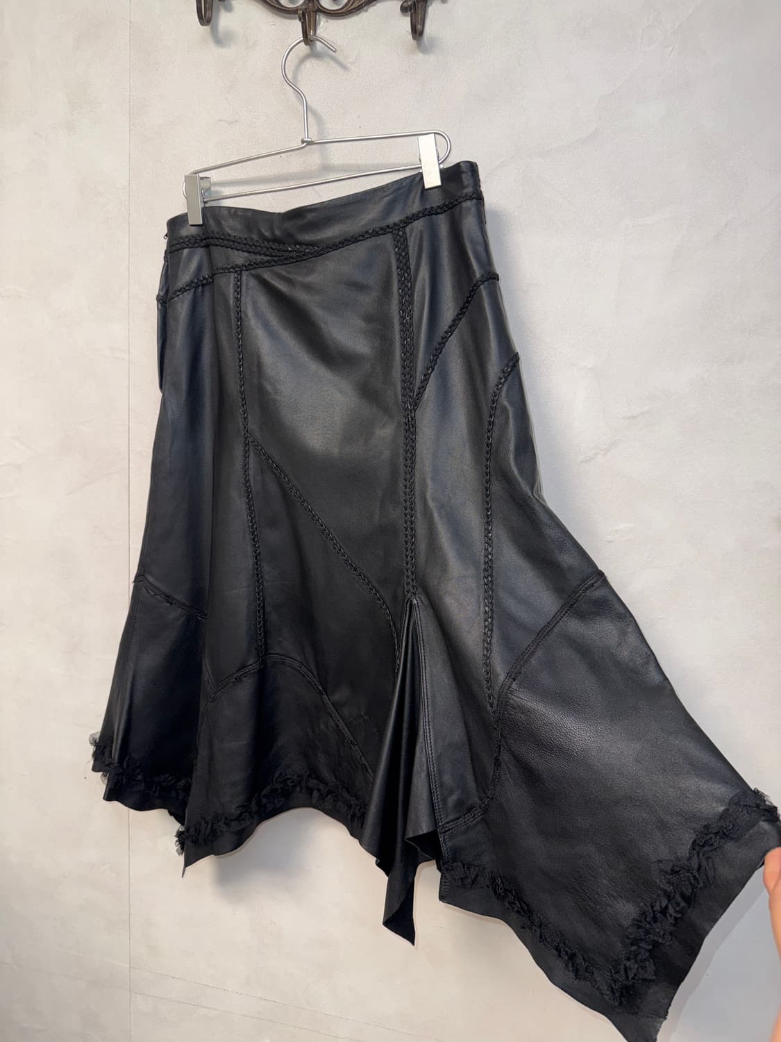 DOHO black lamb skin unbalanced lace sk 상품이미지3